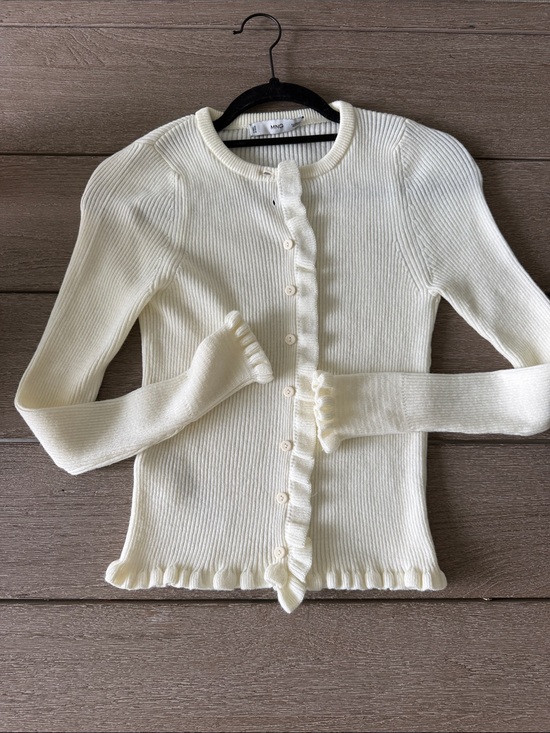 Mango Sweaters - Mango Ruffled Button-Front Women's Sweater Cardigan - Cream brand new